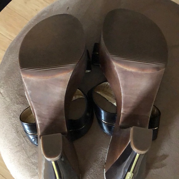 EUC Coach heels - FIRM PRICE! - Picture 4 of 6